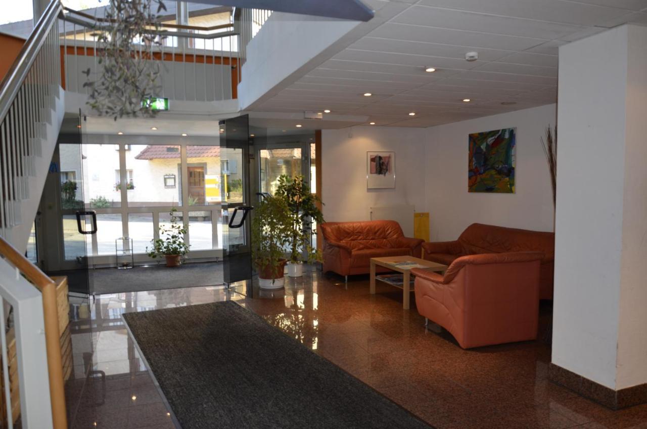 Loewen Hotel Arian Allmersbach im Tal Екстериор снимка