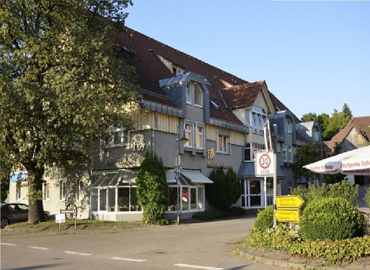 Loewen Hotel Arian Allmersbach im Tal Екстериор снимка