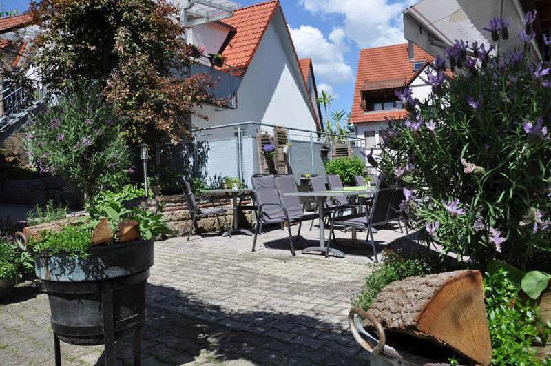 Loewen Hotel Arian Allmersbach im Tal Ресторант снимка